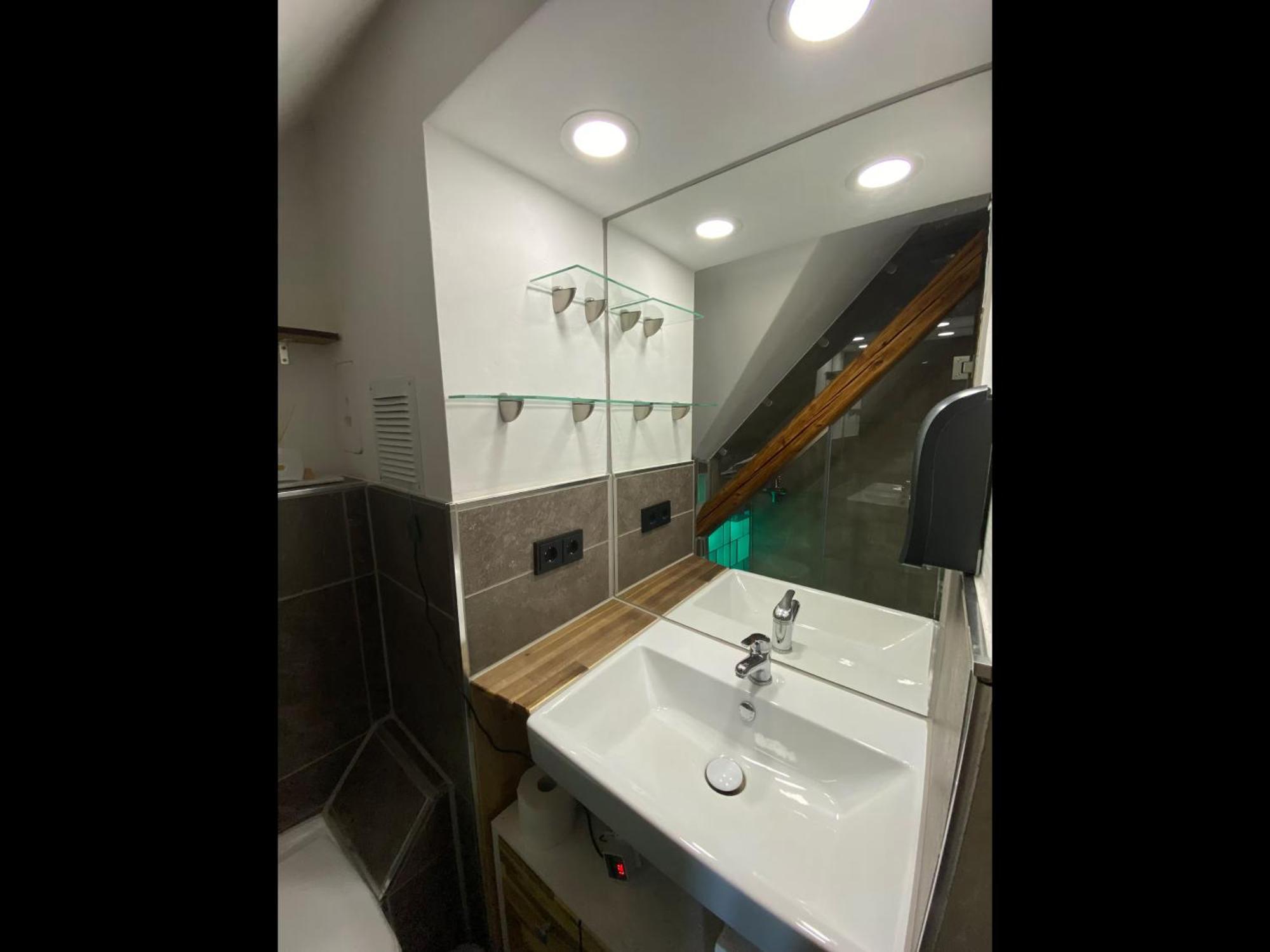 Gemuetliche Rustikale Wohnung Mit Kamin Und Optionalem Whirlpool バート・ゾーベルンハイム エクステリア 写真