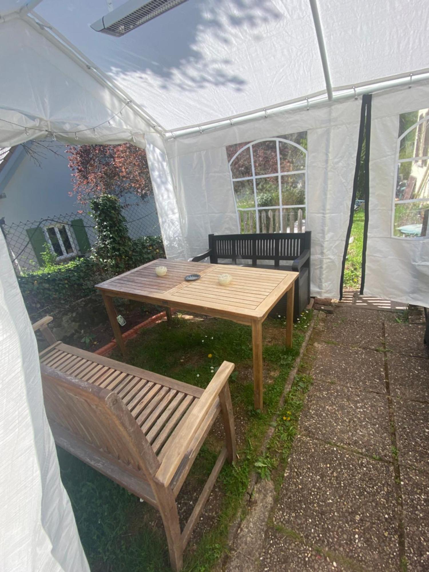 Gemuetliche Rustikale Wohnung Mit Kamin Und Optionalem Whirlpool バート・ゾーベルンハイム エクステリア 写真