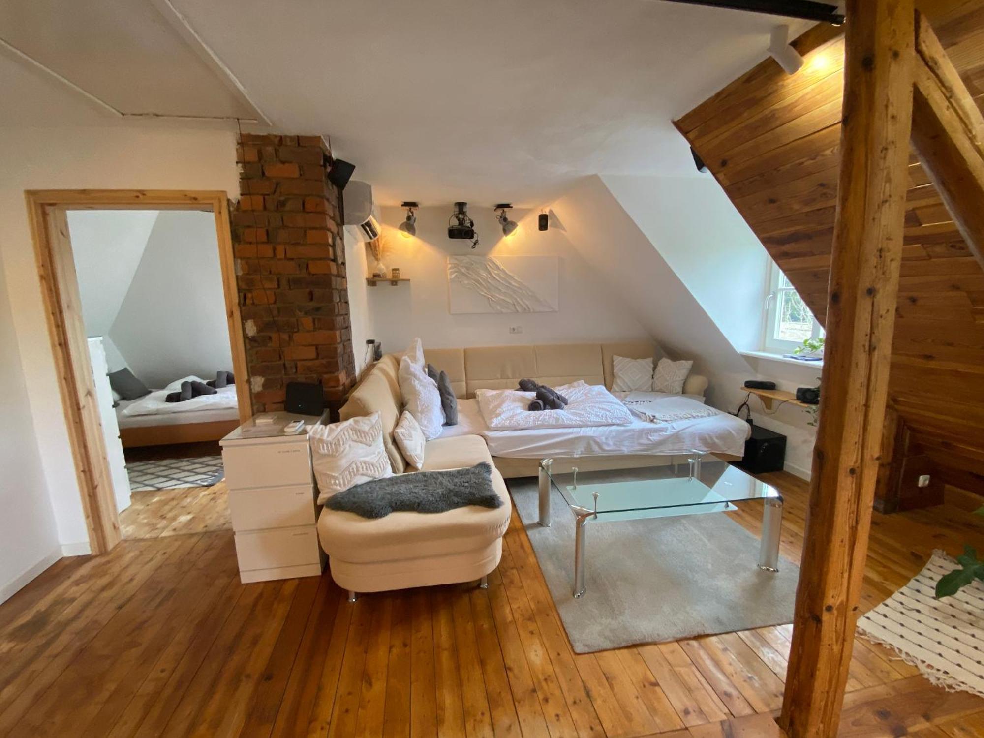 Gemuetliche Rustikale Wohnung Mit Kamin Und Optionalem Whirlpool バート・ゾーベルンハイム エクステリア 写真